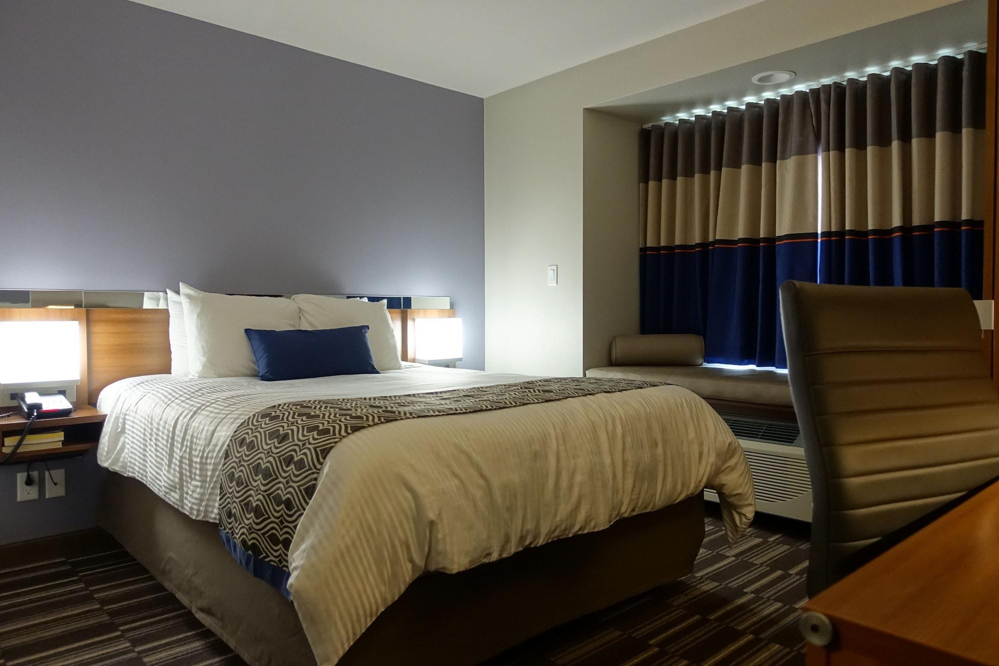 Microtel Inn & Suites Су-Сент-Мари Экстерьер фото