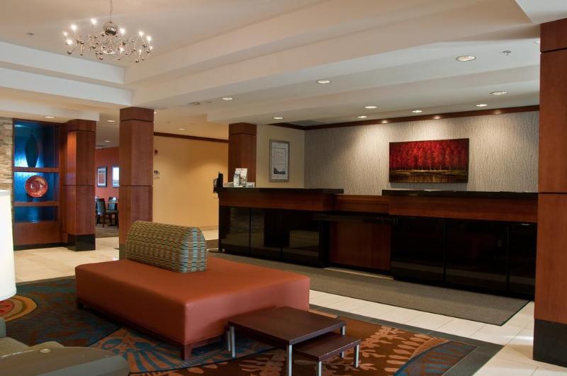Microtel Inn & Suites Су-Сент-Мари Экстерьер фото